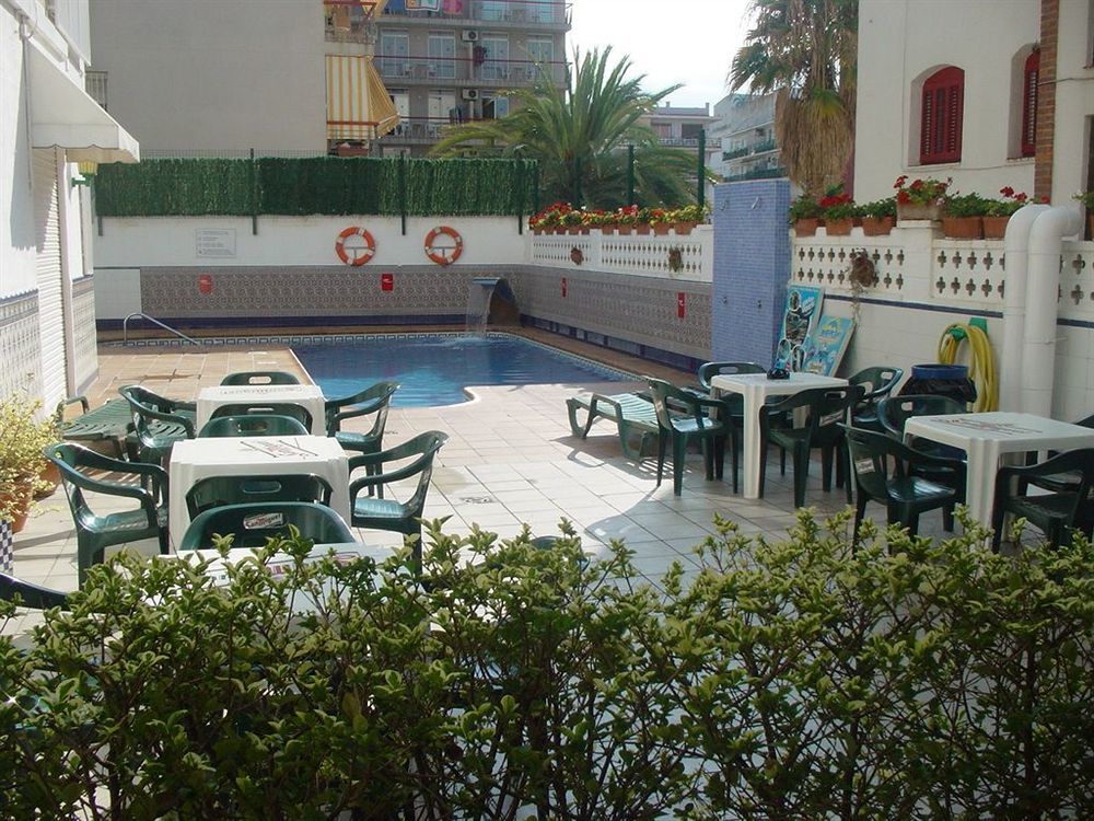 Casablanca Suites - Adults Only Calella Exterior photo